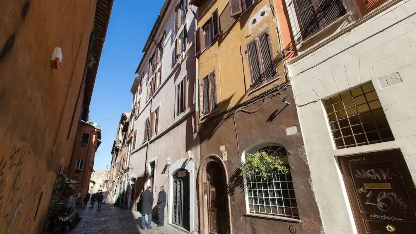 Rental in Rome Scala Studio — забронировать отель в Риме