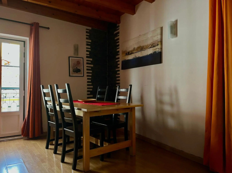 Travessa da Madalena - 2 Bedroom Apartment — отель с удобным расположением в Лиссабоне