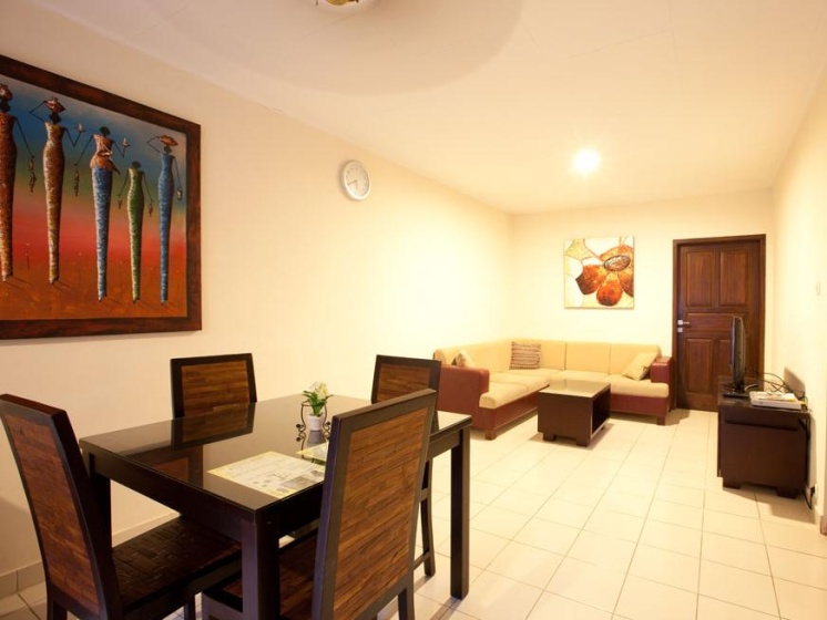 Niramaya Villa Bali — отель с удобным расположением в Кута