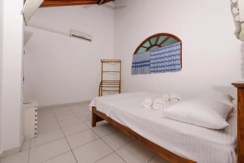 Bright Sunshine Guest House — забронировать отель в Хиккадува