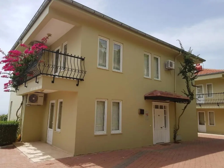 Goldcity Apartments — отель с удобствами в Аланье