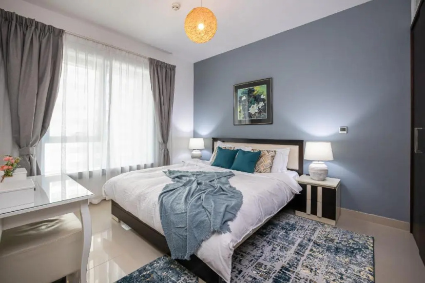 Chic 1BR with Burj Khalifa View in Downtown - Hotel in ดูไบ - Photo 1