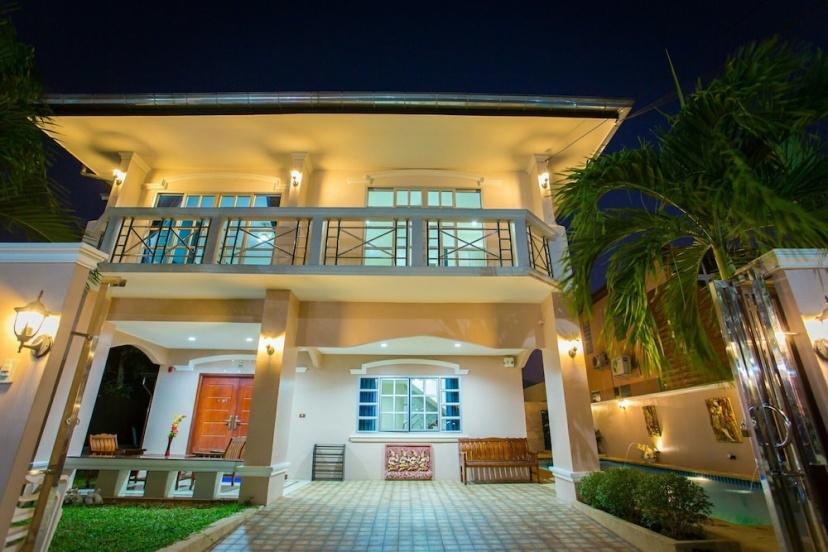 Цены на The Jomtien Modern Pool Villa в Паттайе