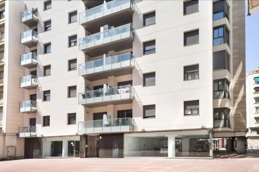 Habitat Apartments Guitart — отель с удобным расположением в Барселоне