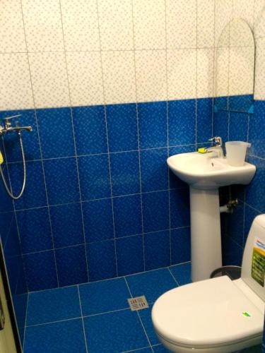 Guest house Izumrud — отель с удобствами в Лермонтово