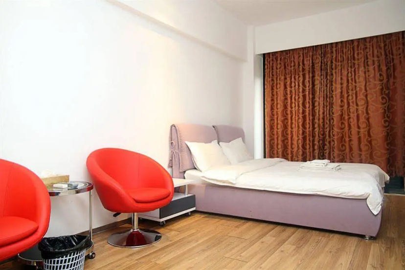 Цены на Private-Enjoyed Home Apartment Time U в Гуанчжоу