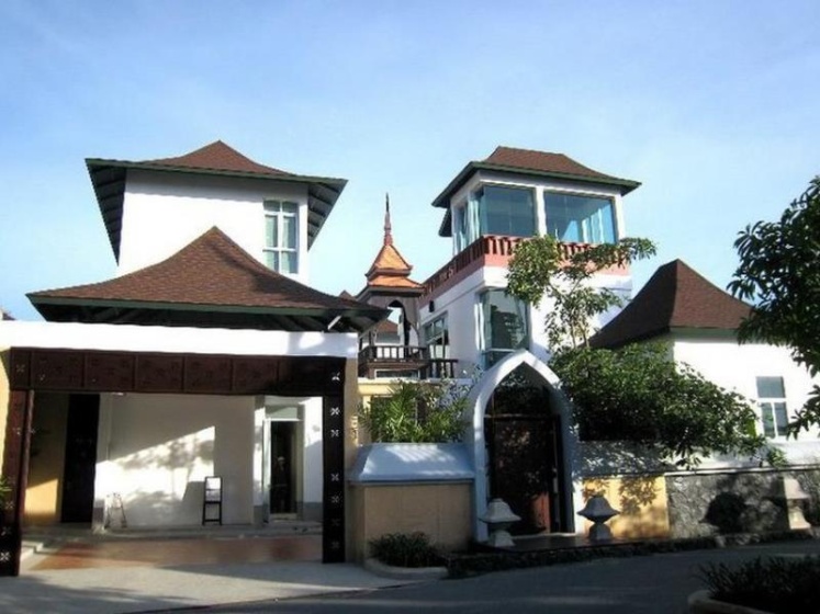 Jasmina Pool Villa At Na Jomtien Soi 6 — отель с удобным расположением в Паттайе