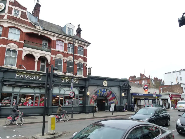 Цены на SS Property Hub - West Kensington Apartment в Лондоне