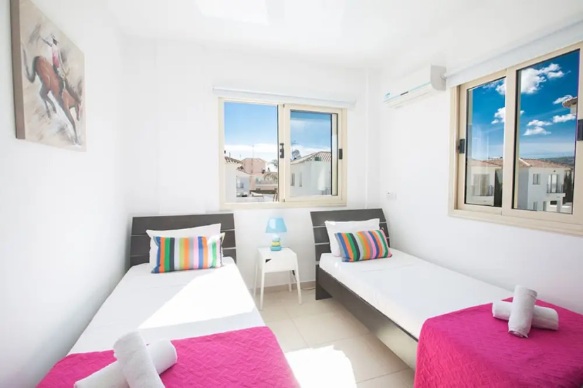 Cyprus Villa Near the Beach, Paralimni Villa 1289 — комфортный отель в Протарас