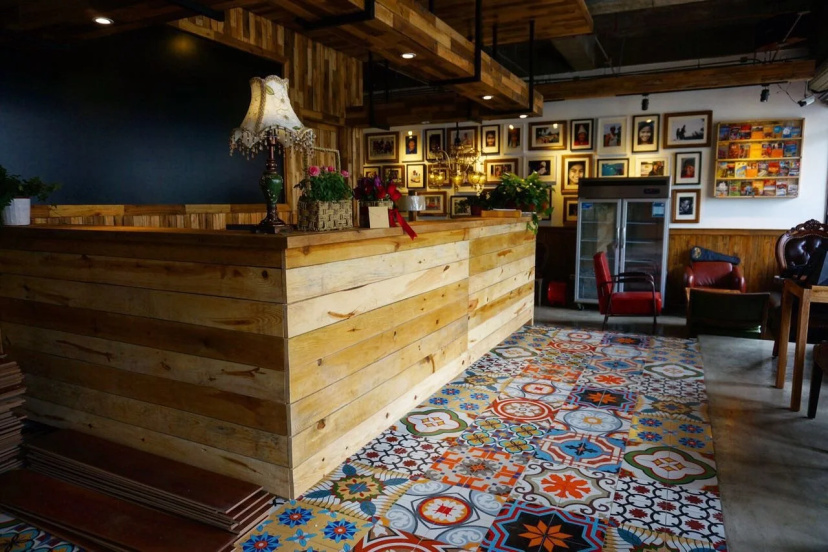 Chengdu Sonderia Hostel&Bar-Lazybones — комфортный отель в Чэнду