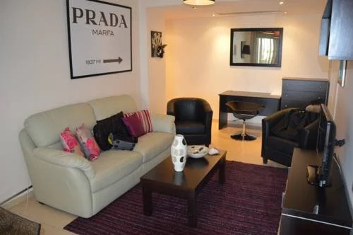 Sea View apartment — комфортный отель в Ларнака