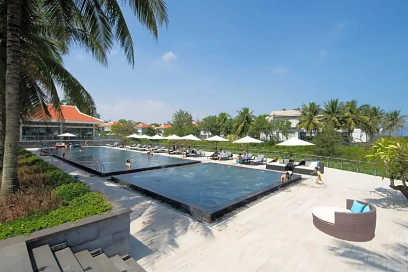 Villa Tourane - Ocean Villas — забронировать отель в Дананге