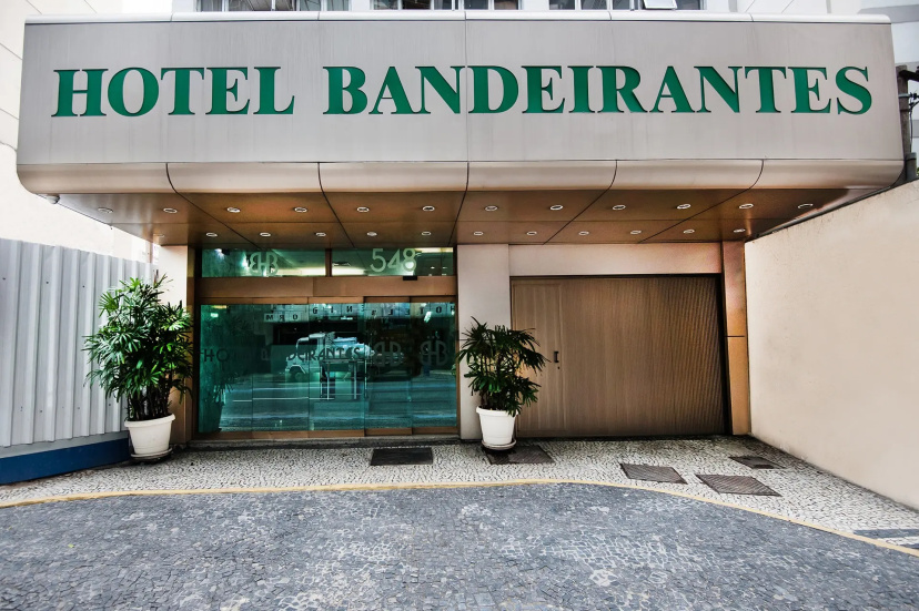 Hotel Bandeirantes — забронировать отель в Рио