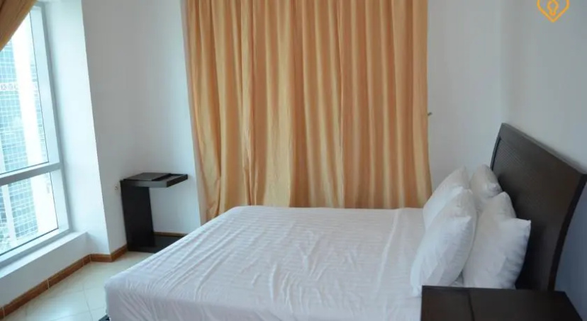 Keys Please Holiday Homes - Marina Diamond 2 Bedroom Apartment — отель в Дубае, Объединенные Арабские Эмираты