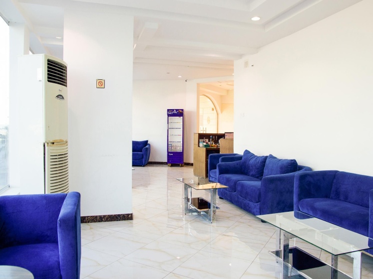 OYO 575 Massaya Furnished Apartments — комфортный отель в Джидде