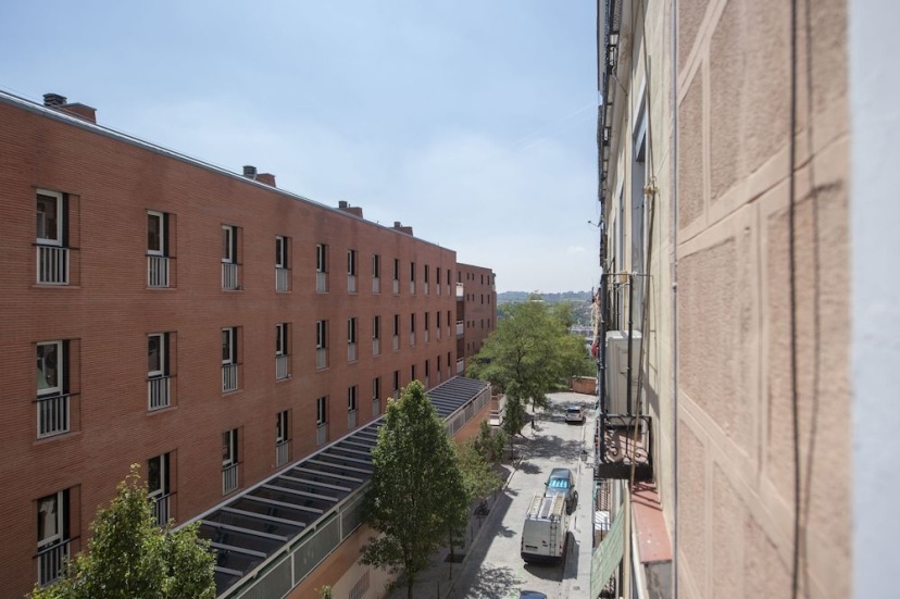 Цены на Alterhome Apartamento Palacio Real I в Мадриде