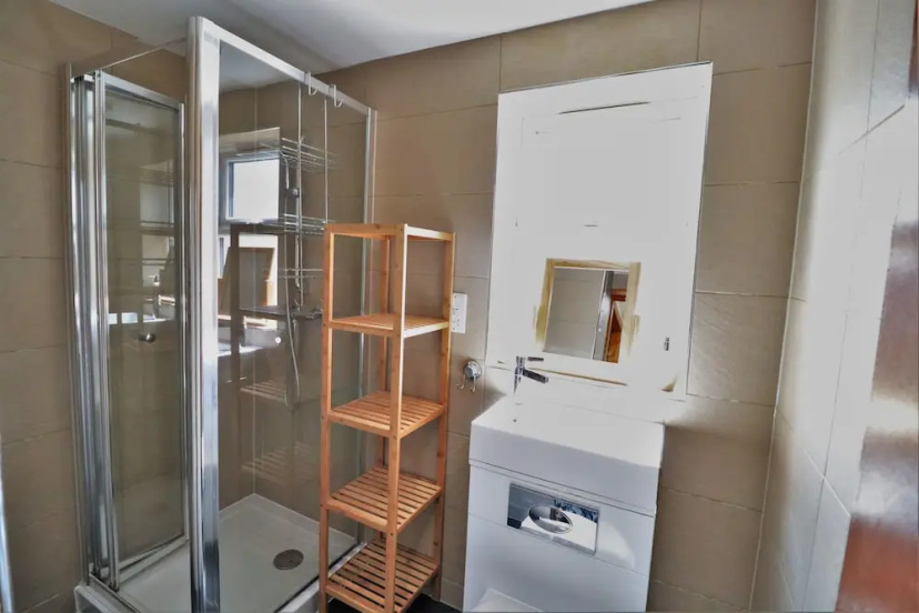 Hartley Guest House — отель с удобствами в Лондоне