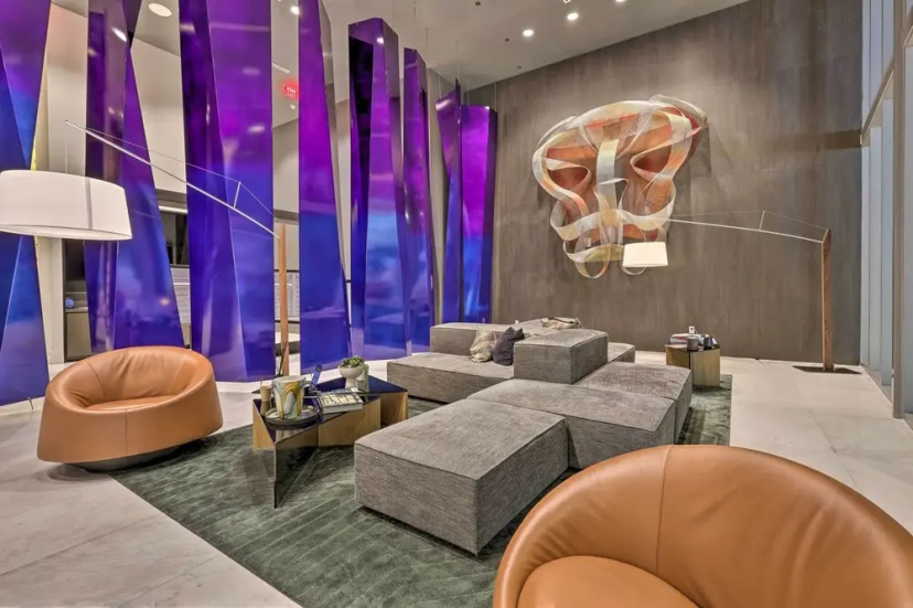 Chic Miami Condo w/ Pool, 6 Mi to South Beach — отель с удобным расположением в Майами