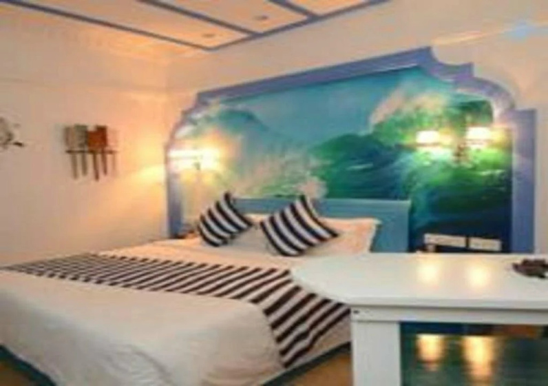 Longquan Hotel — отель в Хайкоу, Китай