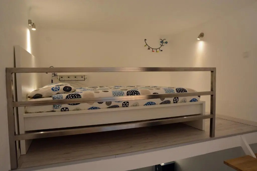 Kiraly Art Apartment — комфортный отель в Будапеште