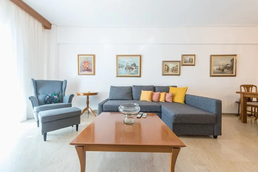 Цены на Vintage Acropolis Apartment by Cloudkeys в Афины