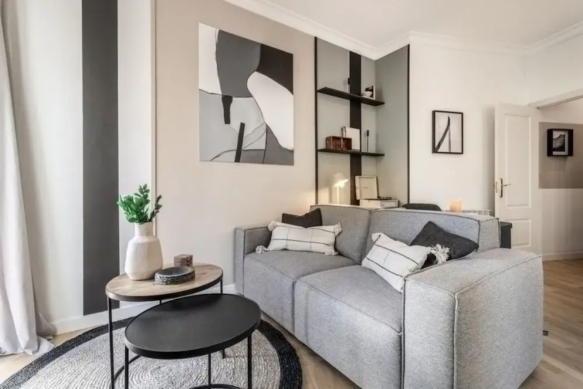 Meseta - 2 Bedroom in Rio Rosas — отель с удобствами в Мадриде