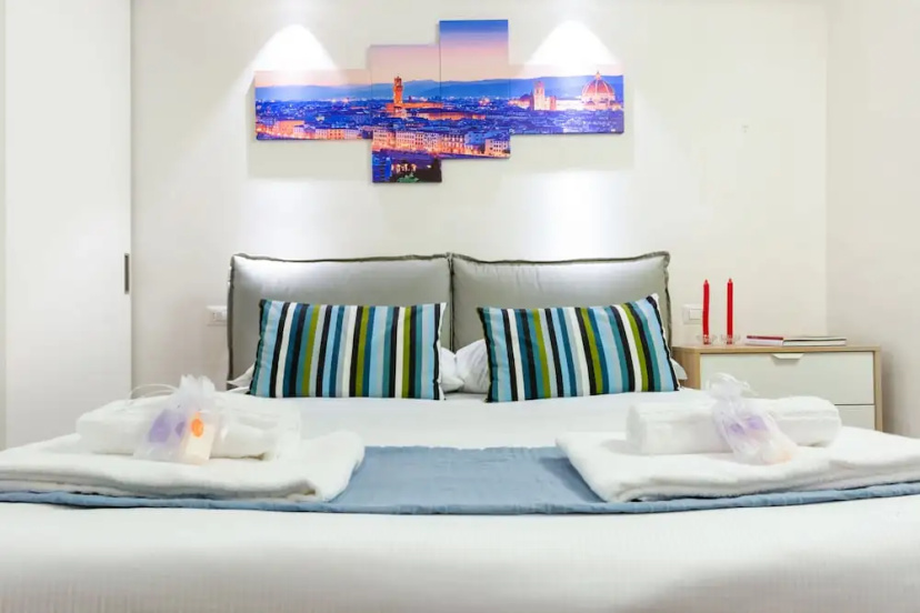 San Niccolò Modern Flat — забронировать отель в Флоренции