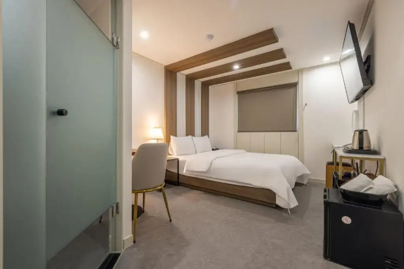 Hotel Stay In — забронировать отель в Сеул
