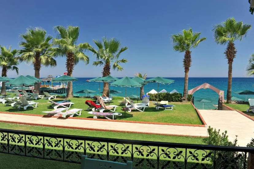 Seagull Hotel — отель с удобствами в Гёйнюк