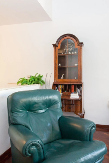 Цены на Beautiful Roman Apartment Next To Trevi Fountain в Риме