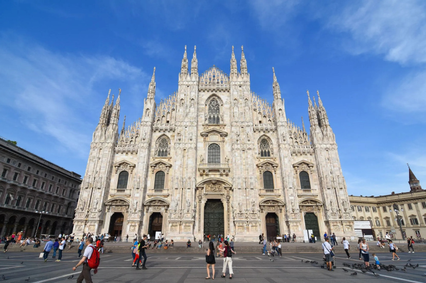 Luxury Duomo Rooms — комфортный отель в Милане