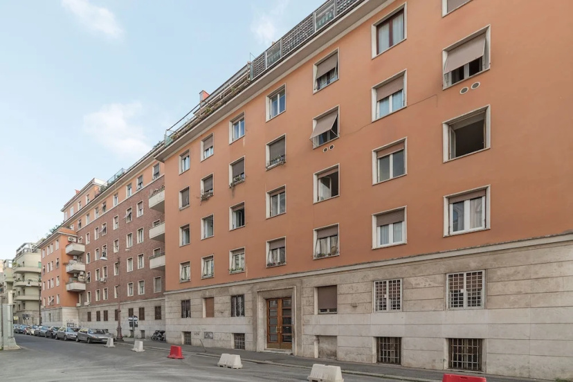 Galilei Apartment — комфортный отель в Риме