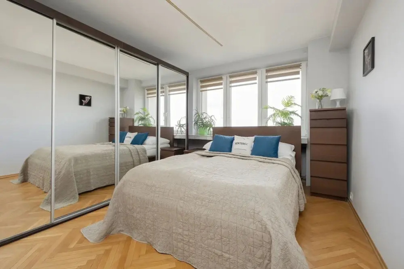 Salezego Apartment Warsaw by Renters — отель в Варшаве, Польша