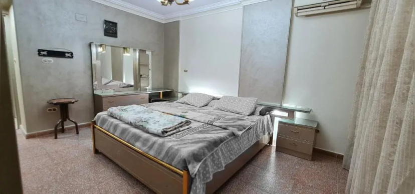 Comfy 2 Bedrooms Apartment in Cairo 98-4 — отель с удобствами в Каире
