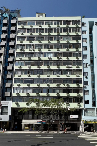 Pineapples PI401 - Apartamento Pet Friendly em Copacabana a 150m da praia — забронировать отель в Рио