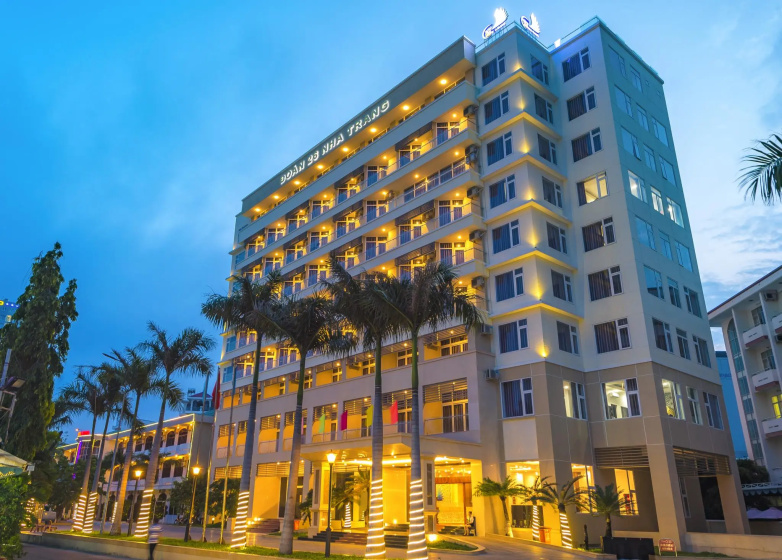 D26 Nha Trang Hotel — отель с удобным расположением в Нячанге