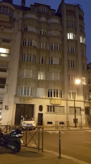 Studio Apartment Near The Eiffel Tower — отель с удобствами в Париже
