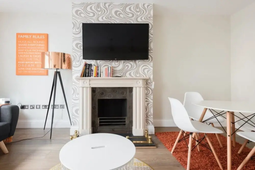 The Oxford Street Studio - Modern 1bdr Apartment — отель с удобствами в Лондоне