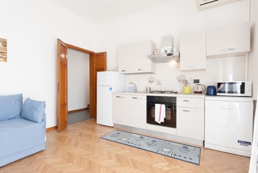 Santa Maria Novella Comfort Apartment — комфортный отель в Флоренции