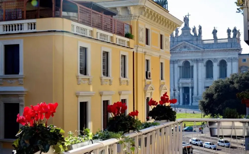 Elegant flat for 8 near Colosseum — отзывы гостей и цены