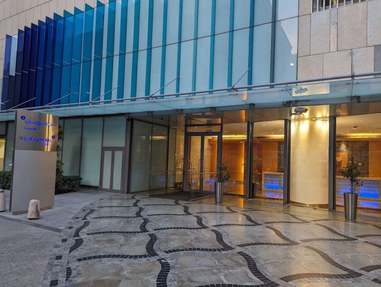 Cozy 1BR Apartment Nr World Trade Centre — отель с удобным расположением в Дубае