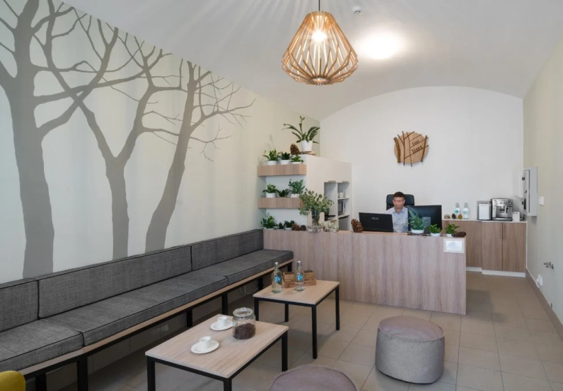 4 Trees Apartments by Adrez Living — отель с удобным расположением в Праге