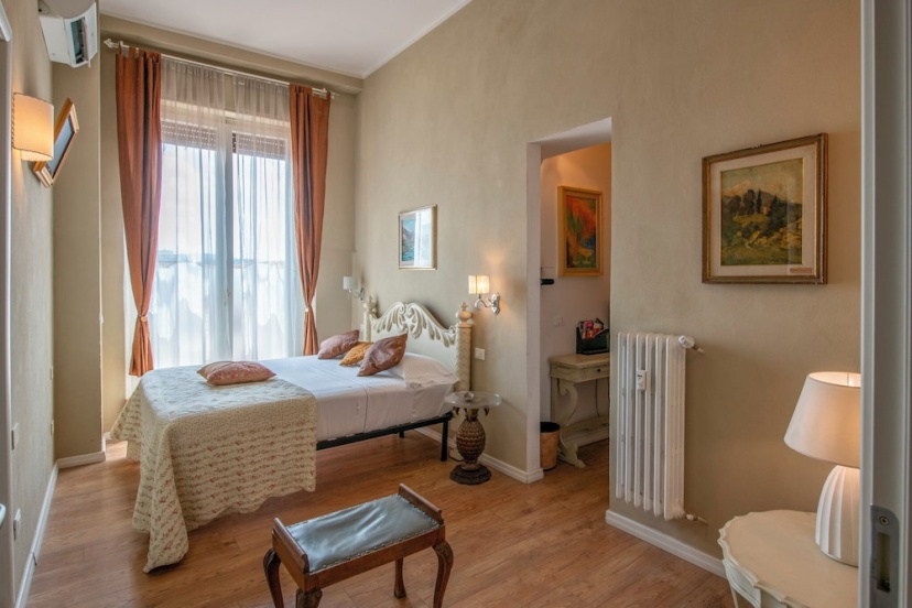 Цены на Mamo Florence - Station Family Apartment в Флоренции