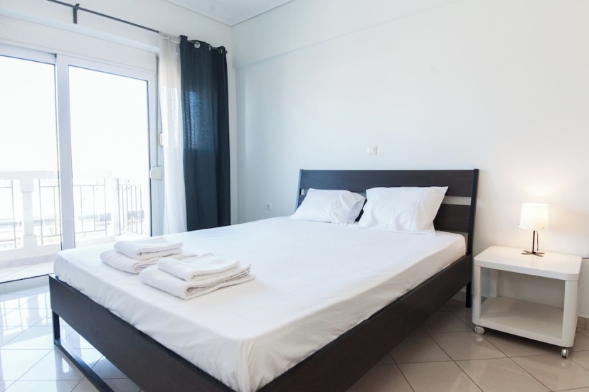 Modern Equipped apt w Balcony GC 3120-02 — отель с удобным расположением в Афины