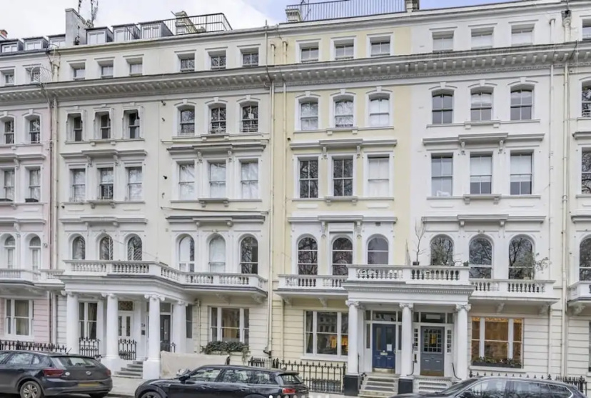 Luxury One-bedroom in Central London 4 — отель в Лондоне, Соединенное Королевство