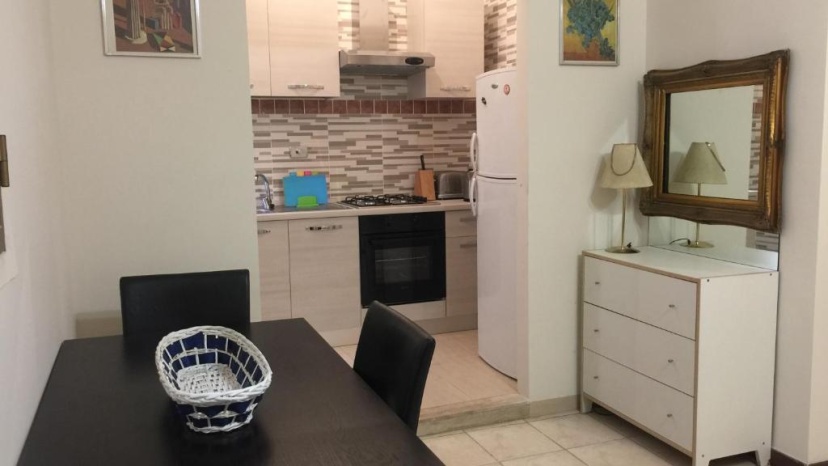 Lorenzo Magnifico Apartment — комфортный отель в Риме