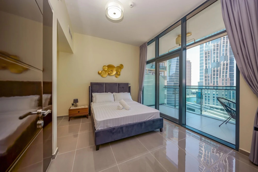 Tanin - Unique Modern Apt with Stunning Canal View — отзывы гостей и цены