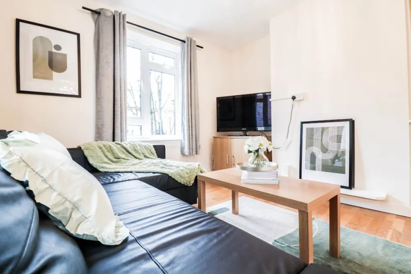 2 Bed Apartment in Russell Square 2 — отель в Лондоне, Соединенное Королевство