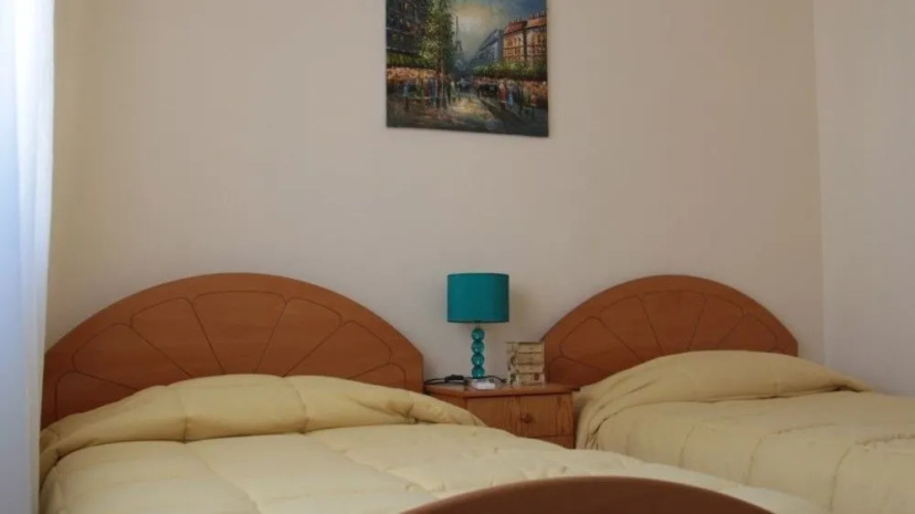 River Beach Apartments — отель с удобным расположением в Лимассол