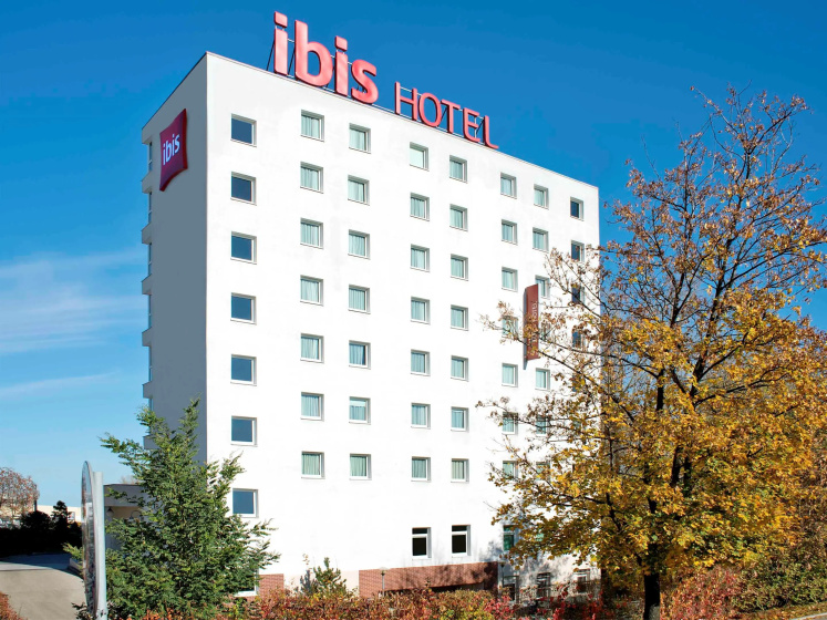 Ibis Warszawa Ostrobramska — отель с удобным расположением в Варшаве